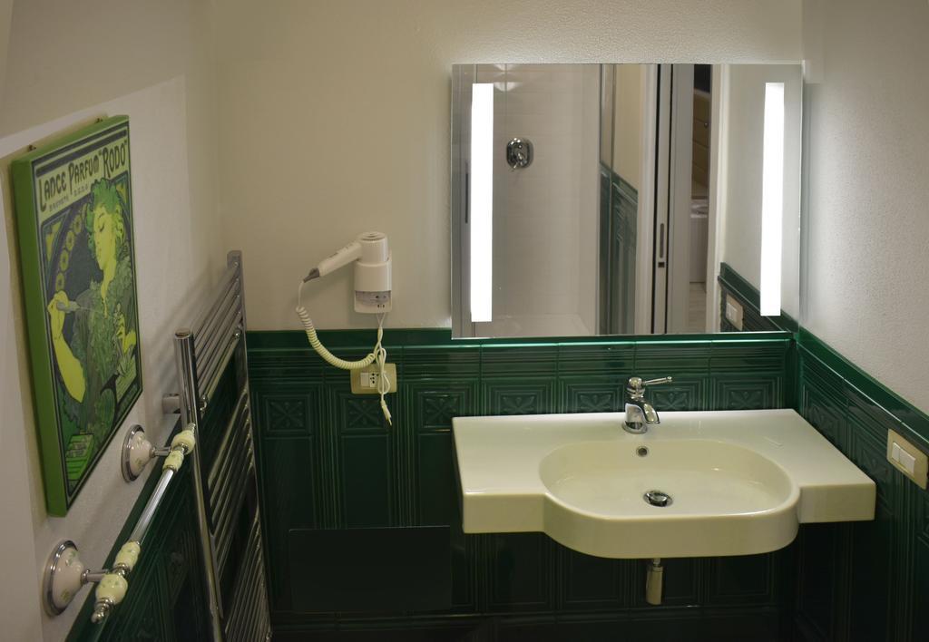 Il Villino Hotel Cagliari Luaran gambar